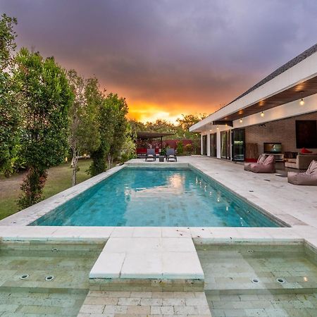 Boutique Villa Doretanh Jimbaran Ungasan Exterior foto